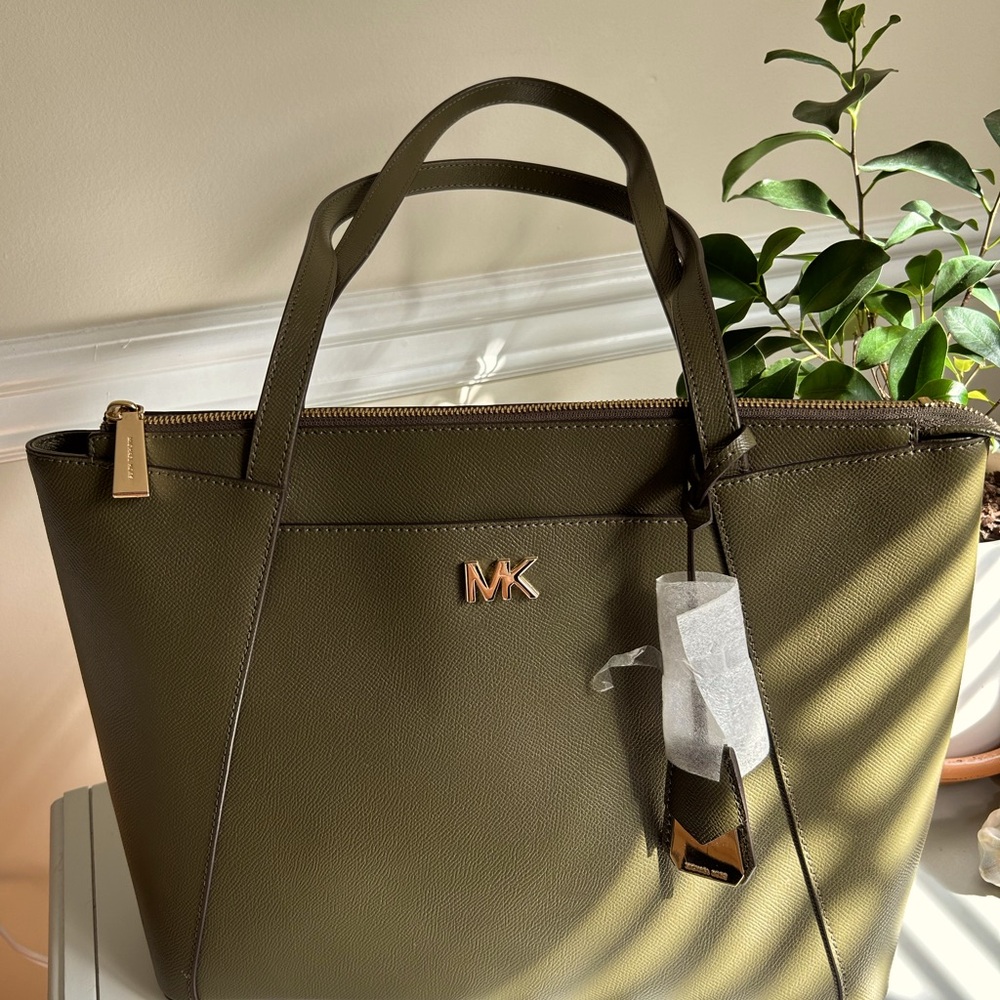 Michael Kors Olive Green Large Tote NWT